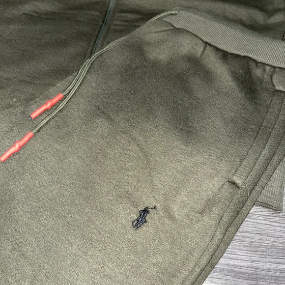 🔥🔥🔥2023 Model Joggers🔥🔥🔥 - Picture 3 of 3